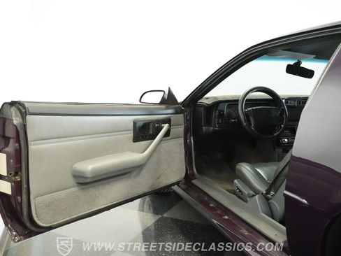 Used 1992 Chevrolet Camaro Z28 image 36