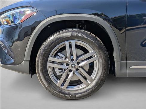 Certified 2025 Mercedes-Benz GLA 250 image 24
