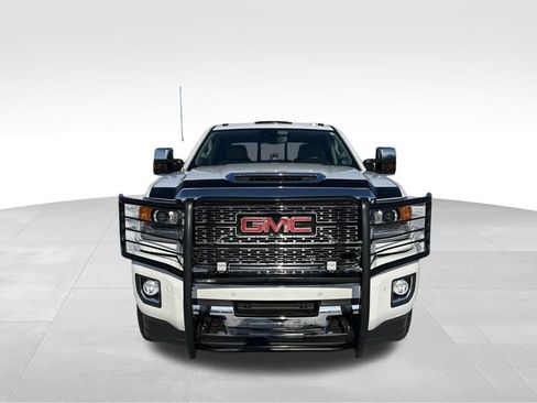 Used 2019 GMC Sierra 3500 Denali w/ Duramax Plus Package image 25