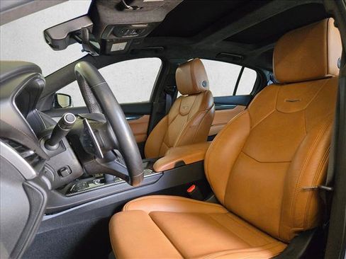 Used 2023 Cadillac CT5 V w/ Platinum Package RWD image 11