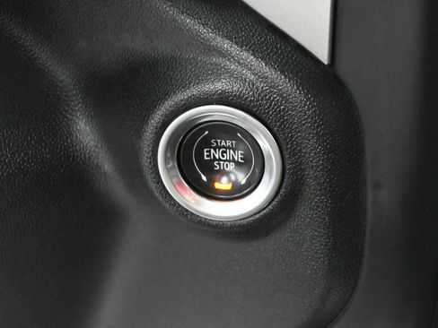 Used 2020 Chevrolet Silverado 1500 RST w/ All-Star Edition image 21