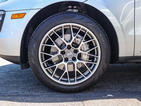 Used 2018 Porsche Macan S AWD/4WD image 9