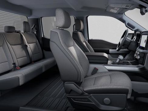 New 2025 Ford F150 Lightning XLT image 27