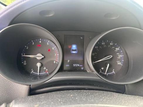 Used 2021 Toyota C-HR XLE FWD image 18