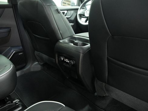 New 2026 Buick Enclave Preferred image 17