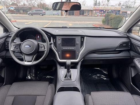Used 2022 Subaru Outback image 19