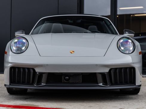 Used 2026 Porsche 911 Targa 4 GTS AWD/4WD image 8