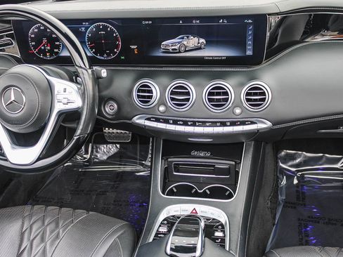 Used 2019 Mercedes-Benz S 560 Cabriolet image 19