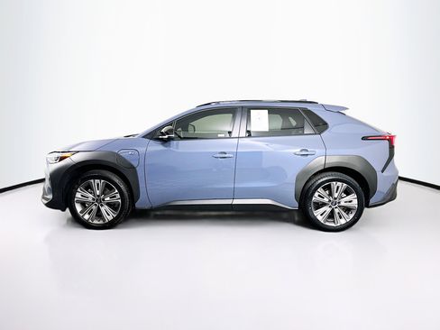 Used 2023 Subaru Solterra AWD image 4