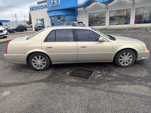 Used 2008 Cadillac DTS image 8
