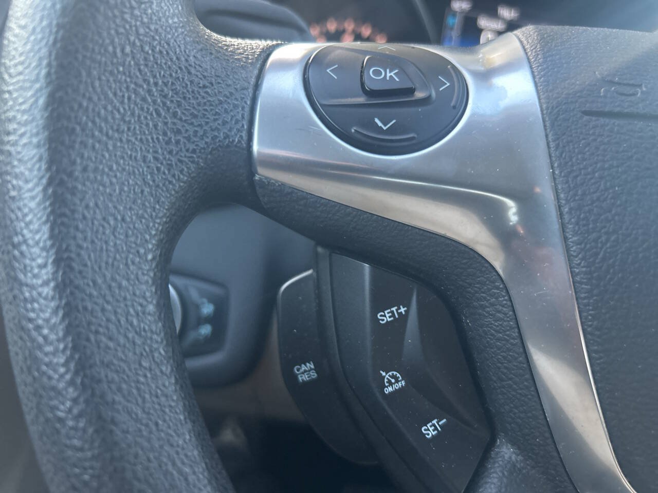 Used 2016 Ford Escape SE AWD/4WD image 34