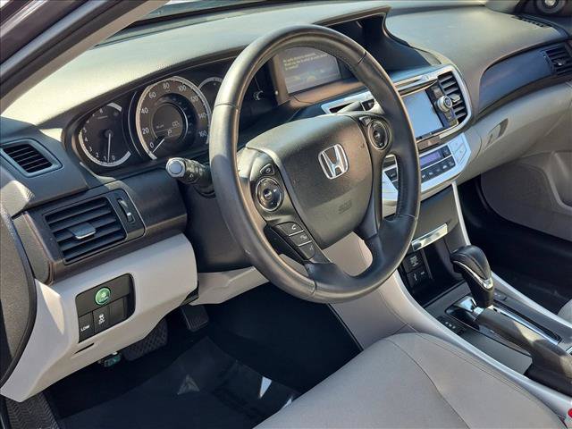 Used 2015 Honda Accord EX-L image 10