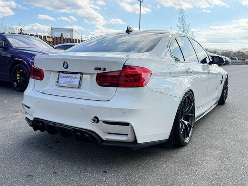 Used 2018 BMW M3 Sedan w/ Competition Package image 5