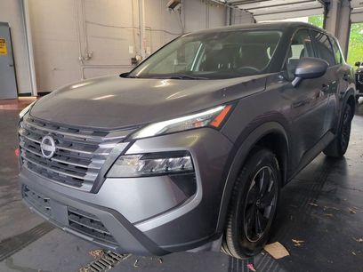 Used 2024 Nissan Rogue SV