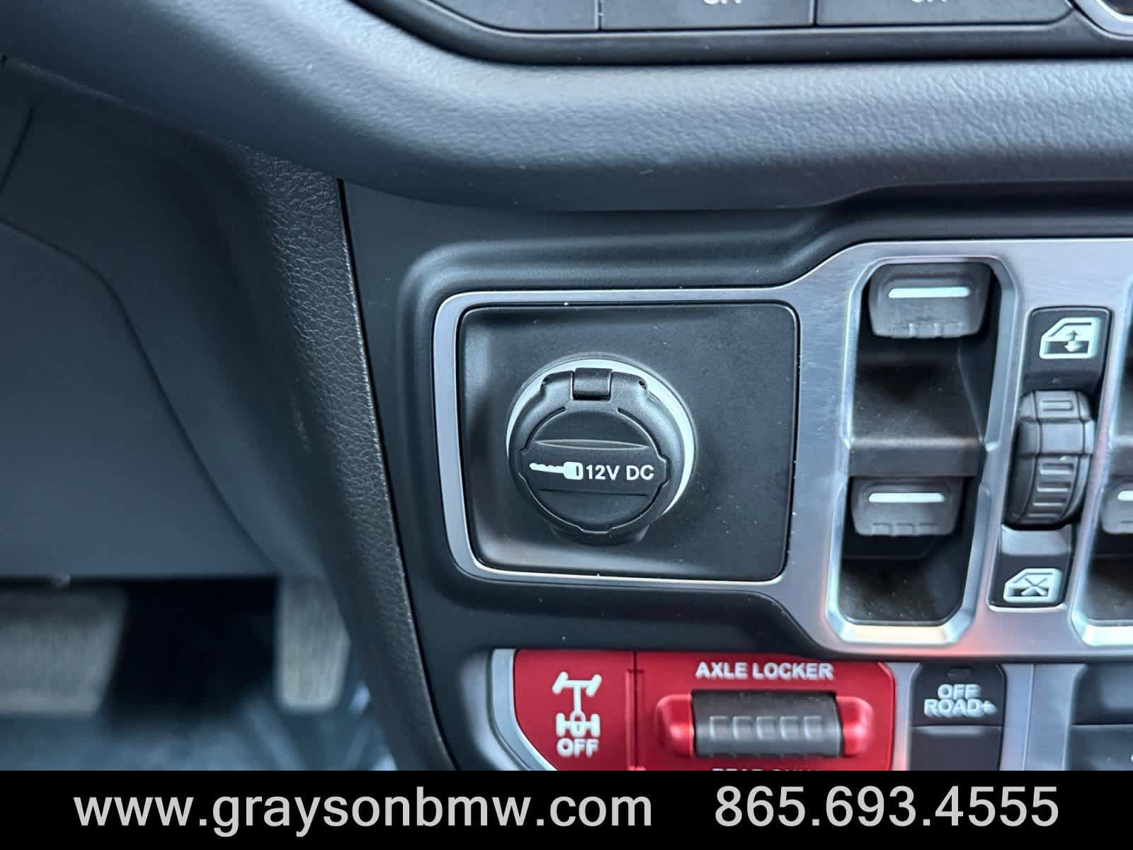 Used 2026 Jeep Gladiator Mojave AWD/4WD image 25