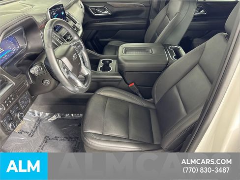 Used 2023 Chevrolet Suburban Z71 w/ Z71 Off-Road Package image 9