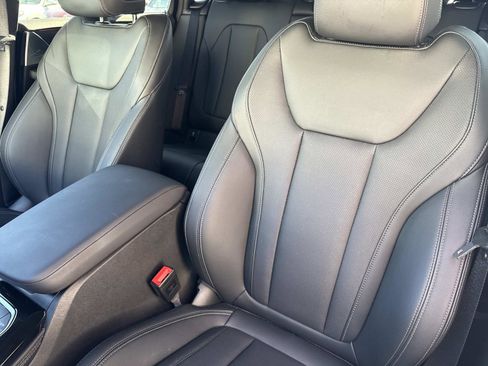 Used 2025 BMW X4 M40i image 18