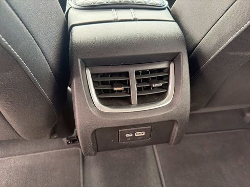 Used 2023 Chevrolet Blazer LT w/ Convenience Package FWD image 11