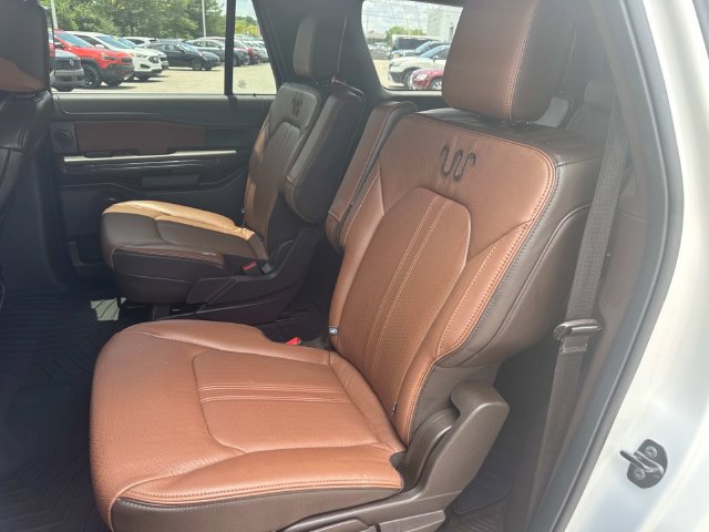 Used 2024 Ford Expedition Max King Ranch AWD/4WD image 19