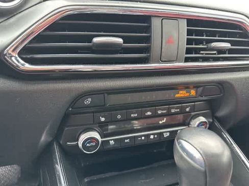 Used 2023 MAZDA CX-9 Carbon Edition image 10