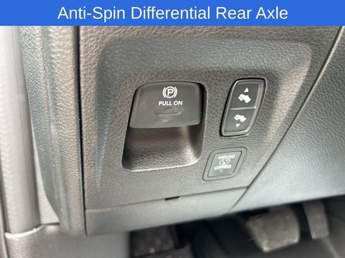 New 2026 RAM 1500 Laramie AWD/4WD image 23