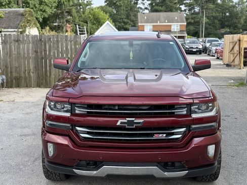 Used 2016 Chevrolet Silverado 1500 LTZ Z71 w/ LTZ Plus Package AWD/4WD image 4