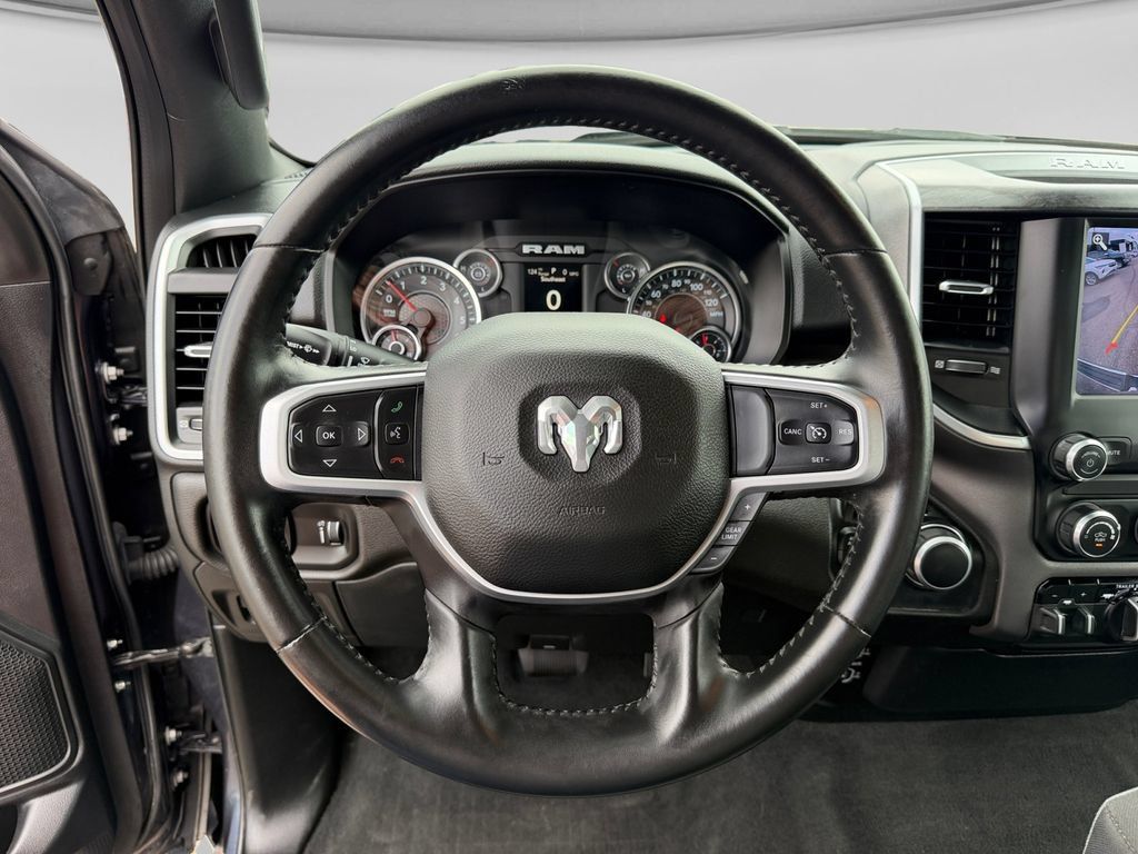 Used 2021 RAM 1500 Big Horn w/ Level 1 Safety Group AWD/4WD image 29