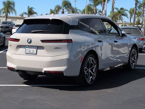 Used 2026 BMW iX xDrive45 image 10