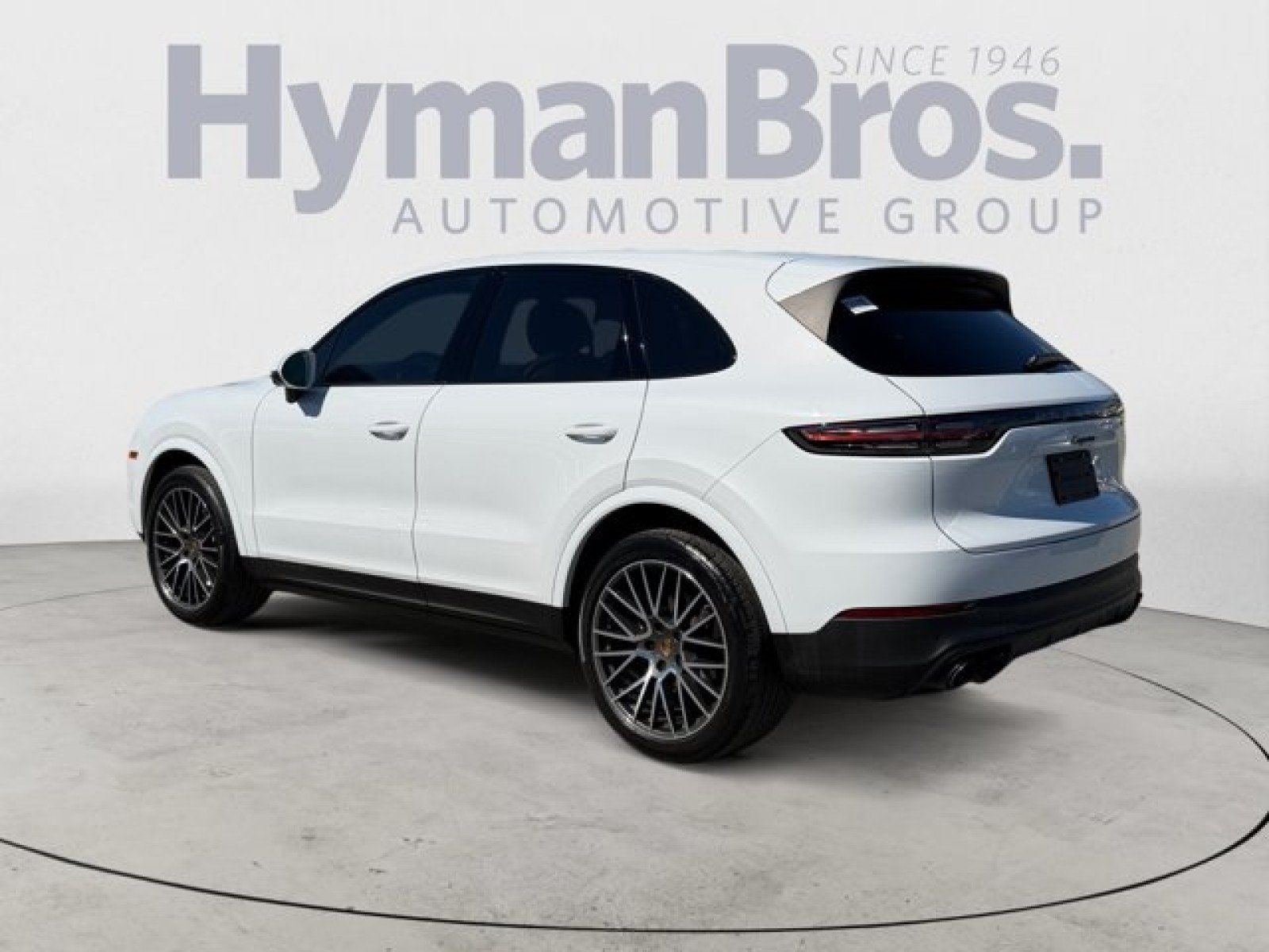 Used 2022 Porsche Cayenne Platinum Edition AWD/4WD image 5