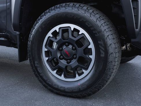 New 2026 Toyota Tacoma TRD Off-Road AWD/4WD image 4