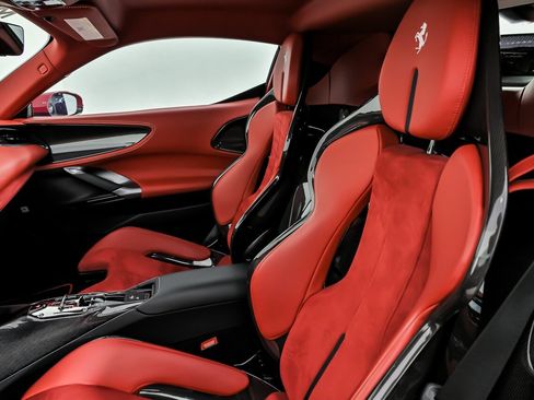 Used 2023 Ferrari SF90 Stradale image 29