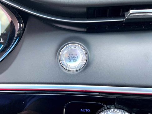 Used 2022 Genesis GV70 3.5T Sport w/ Sport Prestige Package image 34