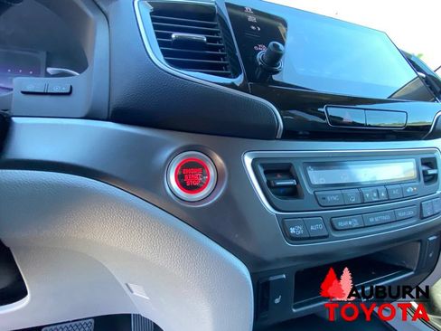 Used 2019 Honda Pilot EX image 42