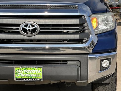 Used 2014 Toyota Tundra SR5 image 8