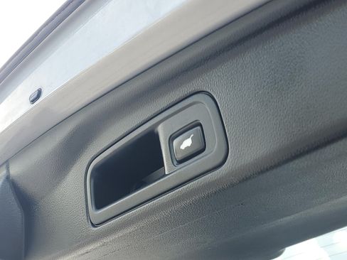 Used 2019 Honda Pilot Touring image 10