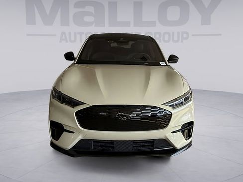 Certified 2025 Ford Mustang Mach-E GT image 8