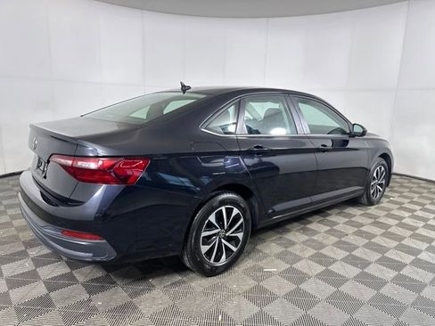 Used 2024 Volkswagen Jetta S image 3