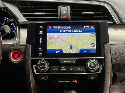 Used 2016 Honda Civic Touring image 6