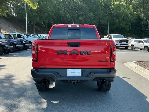 Used 2025 RAM 1500 Warlock AWD/4WD image 4