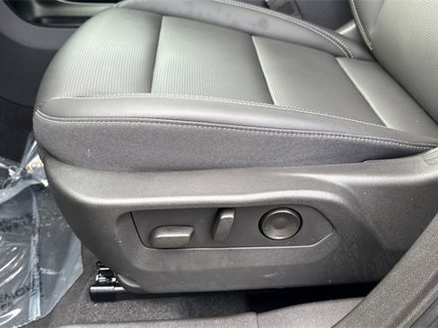 Used 2024 Buick Envision Preferred image 13