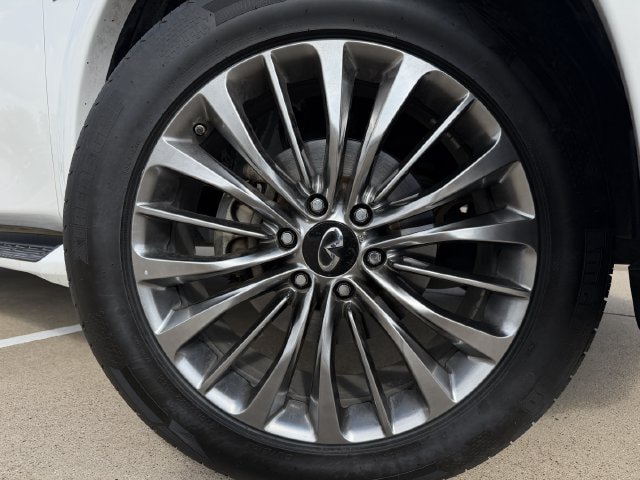 Used 2019 INFINITI QX80 Luxe w/ 22" Wheel Package RWD image 8