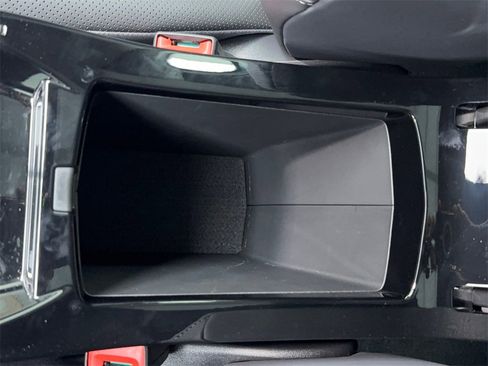 Used 2025 Volkswagen ID.4 Pro S image 34