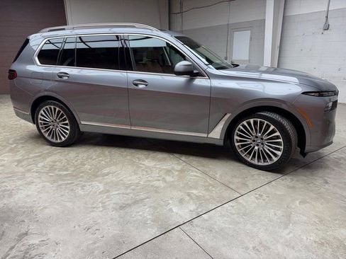 New 2026 BMW X7 xDrive40i image 6
