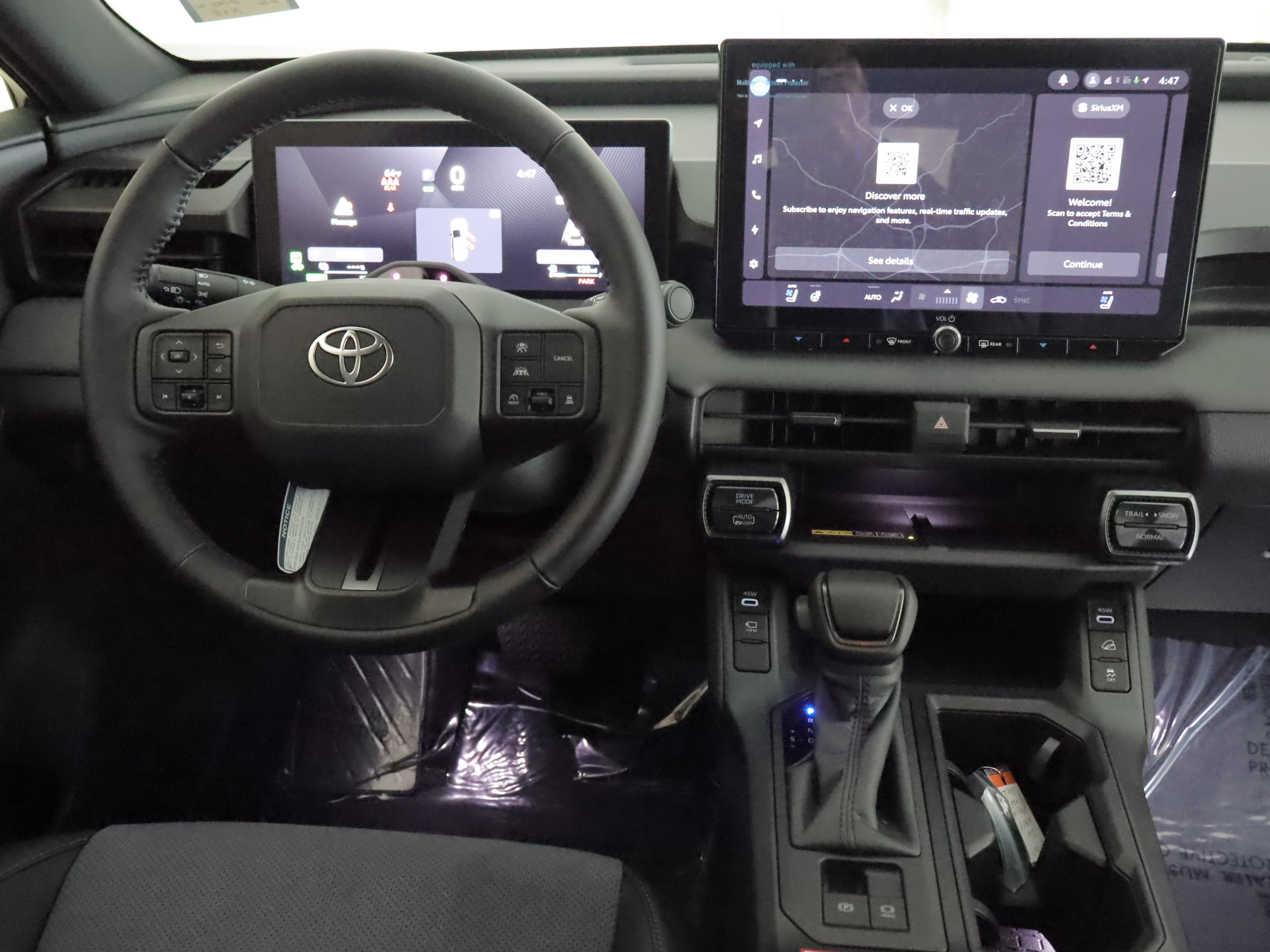 Used 2026 Toyota RAV4 XSE w/ Weather Package AWD/4WD image 2