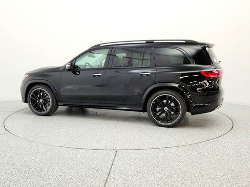 New 2026 Mercedes-Benz GLS 450 4MATIC image 8