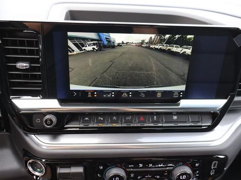 New 2026 Chevrolet Silverado 1500 High Country w/ Technology Package AWD/4WD image 11