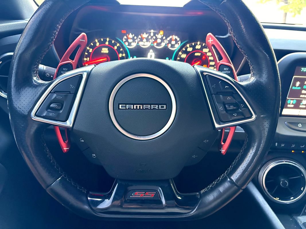 Used 2016 Chevrolet Camaro SS RWD image 29