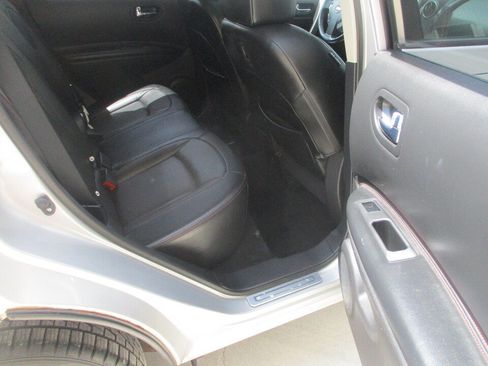 Used 2012 Nissan Rogue SL AWD/4WD image 21
