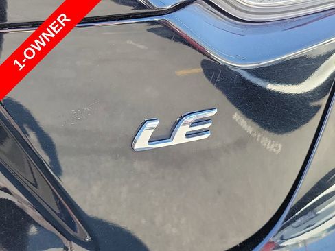 Used 2024 Toyota Corolla LE FWD image 10
