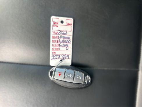 Used 2022 Nissan Murano SV w/ SV Midnight Edition Package FWD image 33